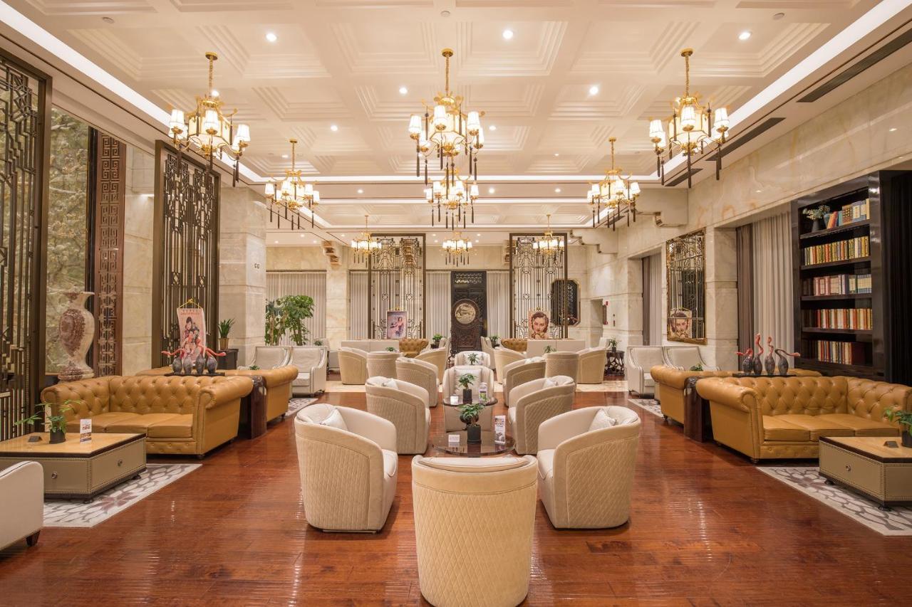 Royal Garden Hotel Shanghai-Free Shuttle To And From Disney & Pvg & Close Metro Line2 Easy To Sha New Expo Екстериор снимка
