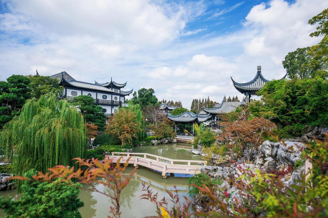 Royal Garden Hotel Shanghai-Free Shuttle To And From Disney & Pvg & Close Metro Line2 Easy To Sha New Expo Екстериор снимка