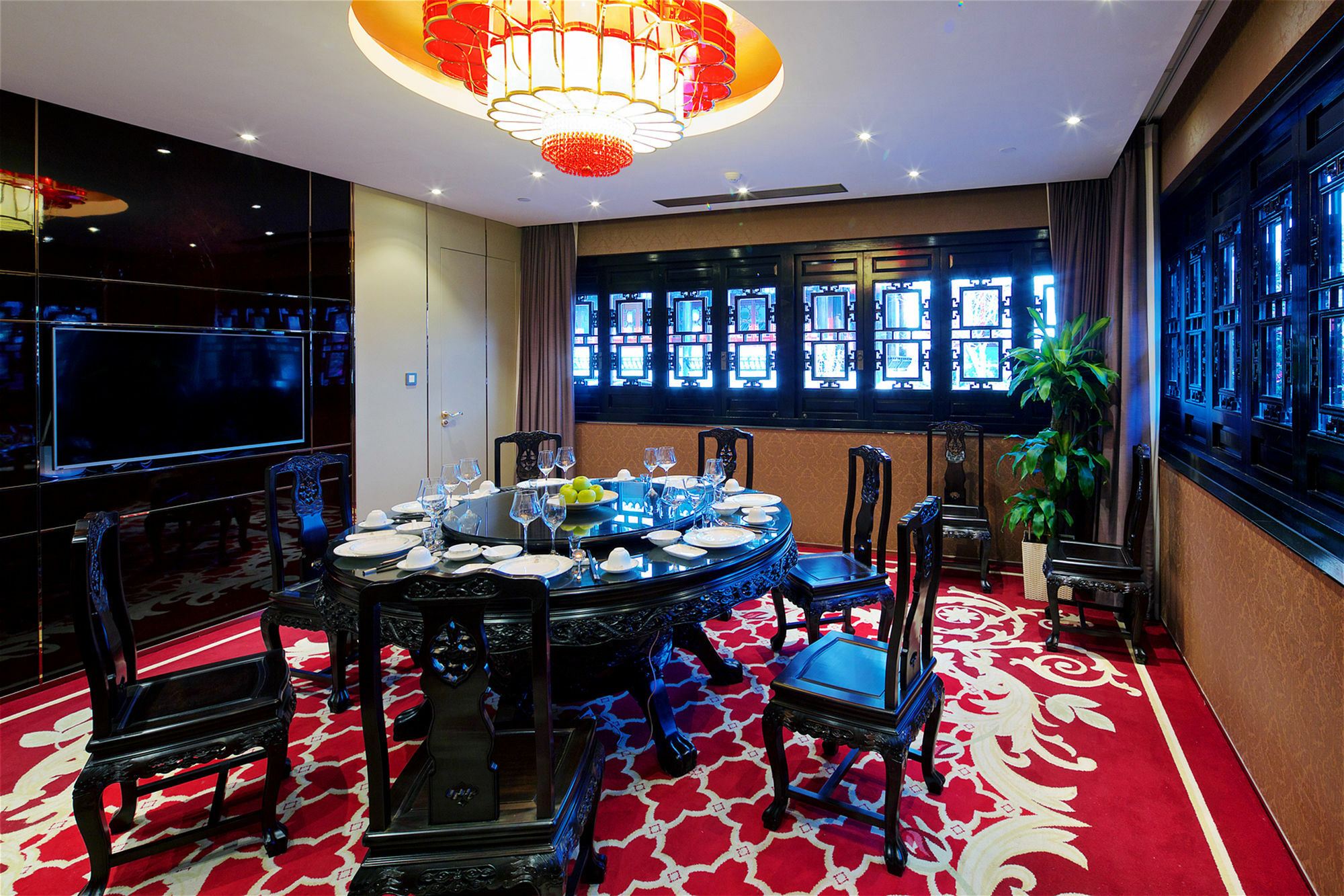 Royal Garden Hotel Shanghai-Free Shuttle To And From Disney & Pvg & Close Metro Line2 Easy To Sha New Expo Екстериор снимка